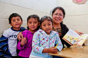 Olga Maribel Chavez with her 1st grade students