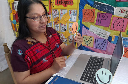 Child Aid Literacy Trainer Meliza Chacon leads an online teacher training workshop.
